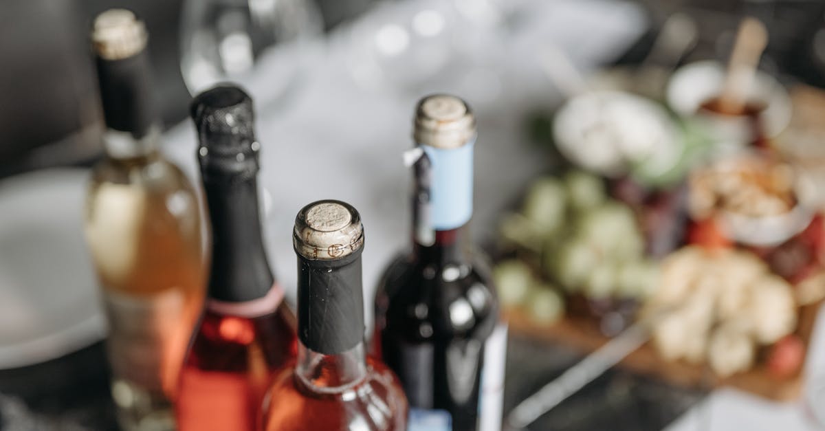 découvrez tout ce que vous devez savoir sur les sulfites : leurs utilisations, leurs effets sur la santé, et leur présence dans les aliments et boissons.