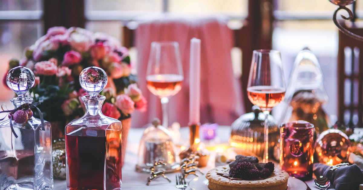 découvrez notre carafe à vin élégante, conçue pour aérer et sublimer vos vins favoris, idéale pour toutes vos occasions.
