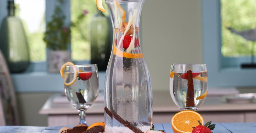 découvrez notre carafe à vin élégante, parfaite pour aérer vos vins et sublimer chaque dégustation.