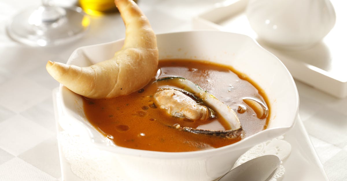 découvrez les meilleures associations culinaires pour sublimer les moules, des vins aux accompagnements parfaits pour une dégustation réussie.